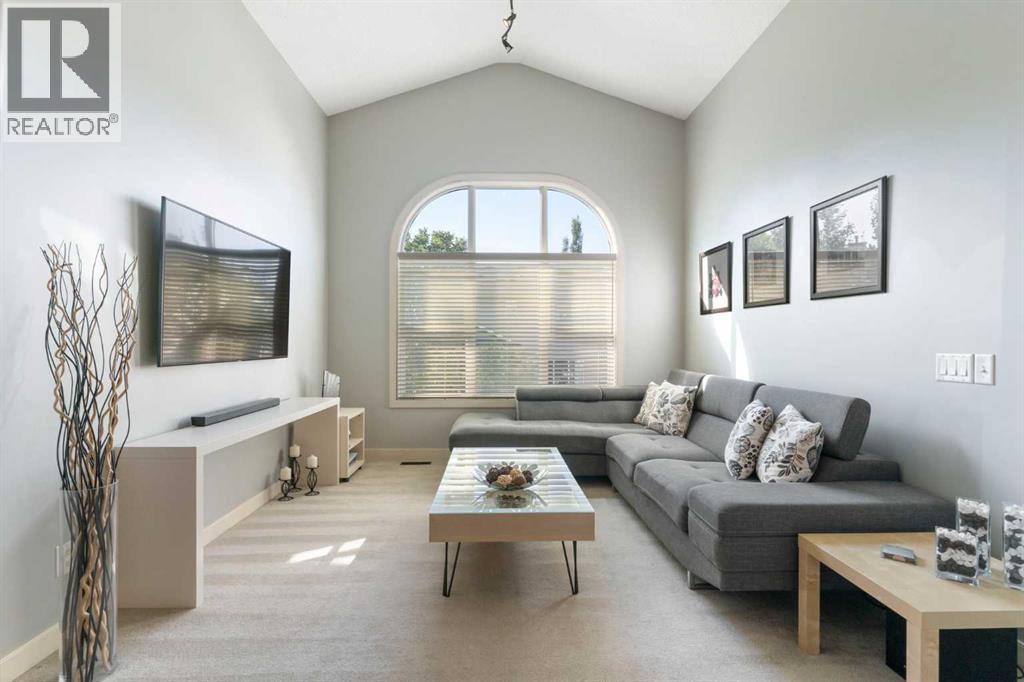 264 Windermere Drive, Chestermere, Alberta  T1X 1T6 - Photo 12 - A2253491