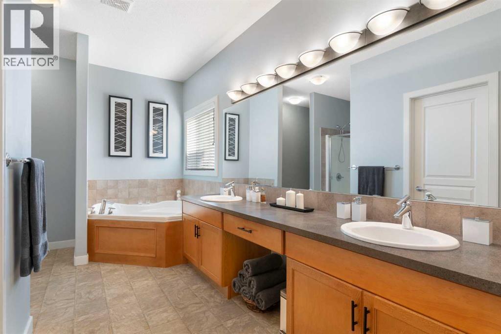 264 Windermere Drive, Chestermere, Alberta  T1X 1T6 - Photo 18 - A2253491