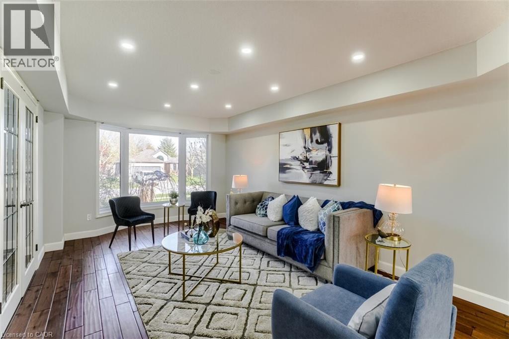 Photo 10 of 41 for 418 Riverview Drive