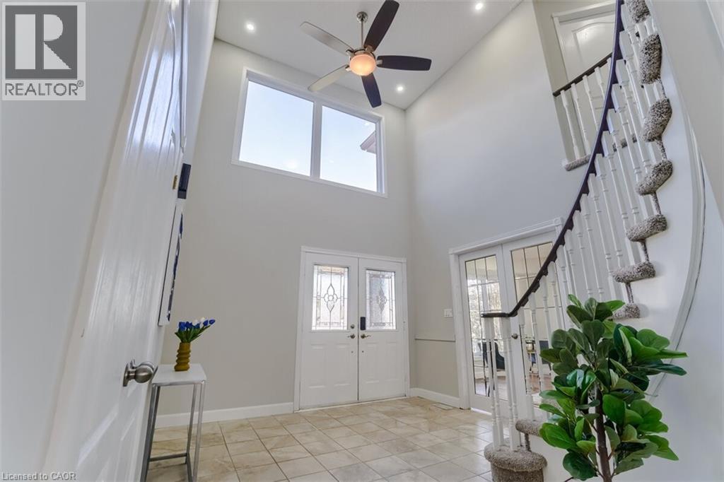 Photo 6 of 41 for 418 Riverview Drive