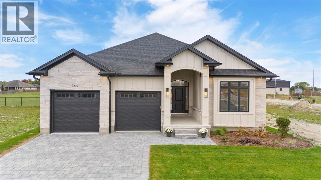 269 BASQUIAT CRESCENT, Sarnia, Ontario