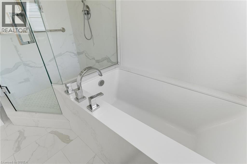 422 Powerline Road Unit# 34, Brantford, Ontario  N3R 8A1 - Photo 23 - 40796664