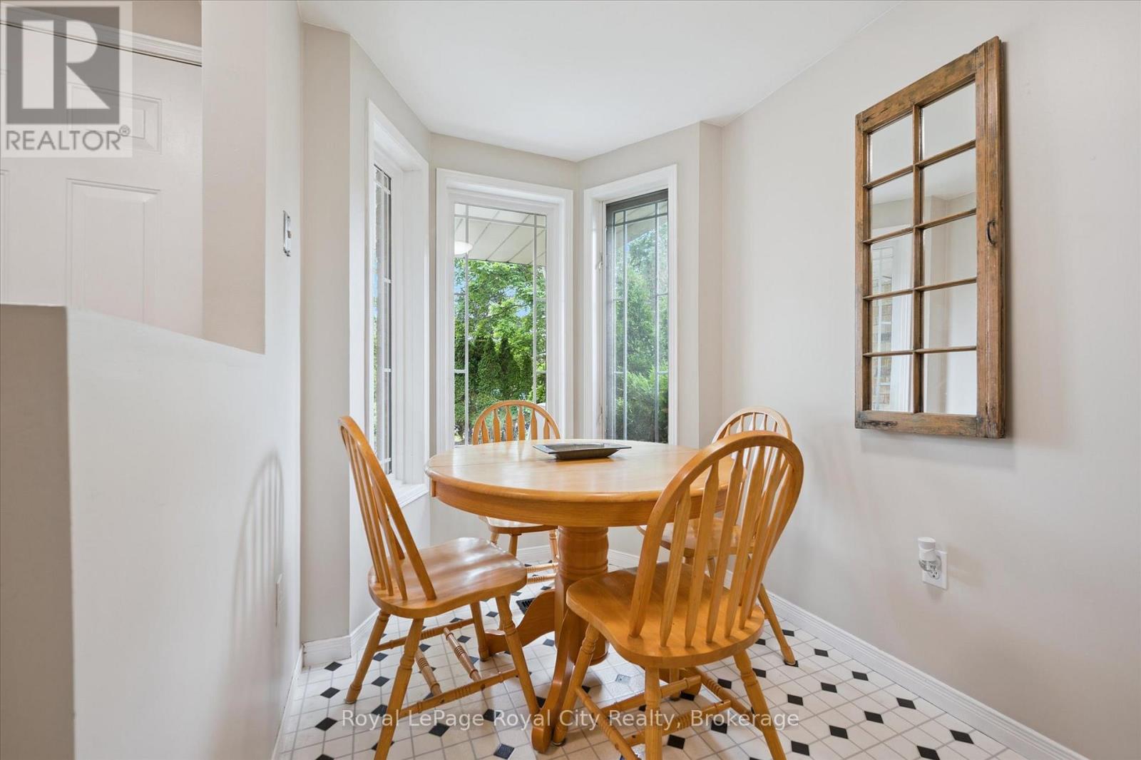 487 Flannery Drive, Centre Wellington, Ontario N1M 3P2 - Photo 10 - X12401847