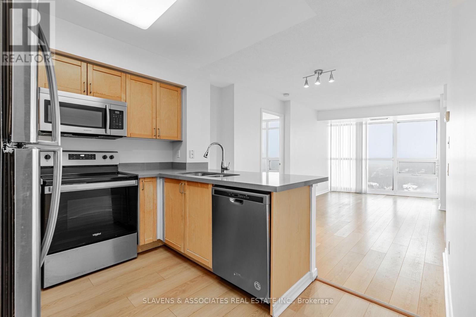 2306 - 30 Harrison Garden Boulevard, Toronto, Ontario M2N 7A9 - Photo 4 - C12675816