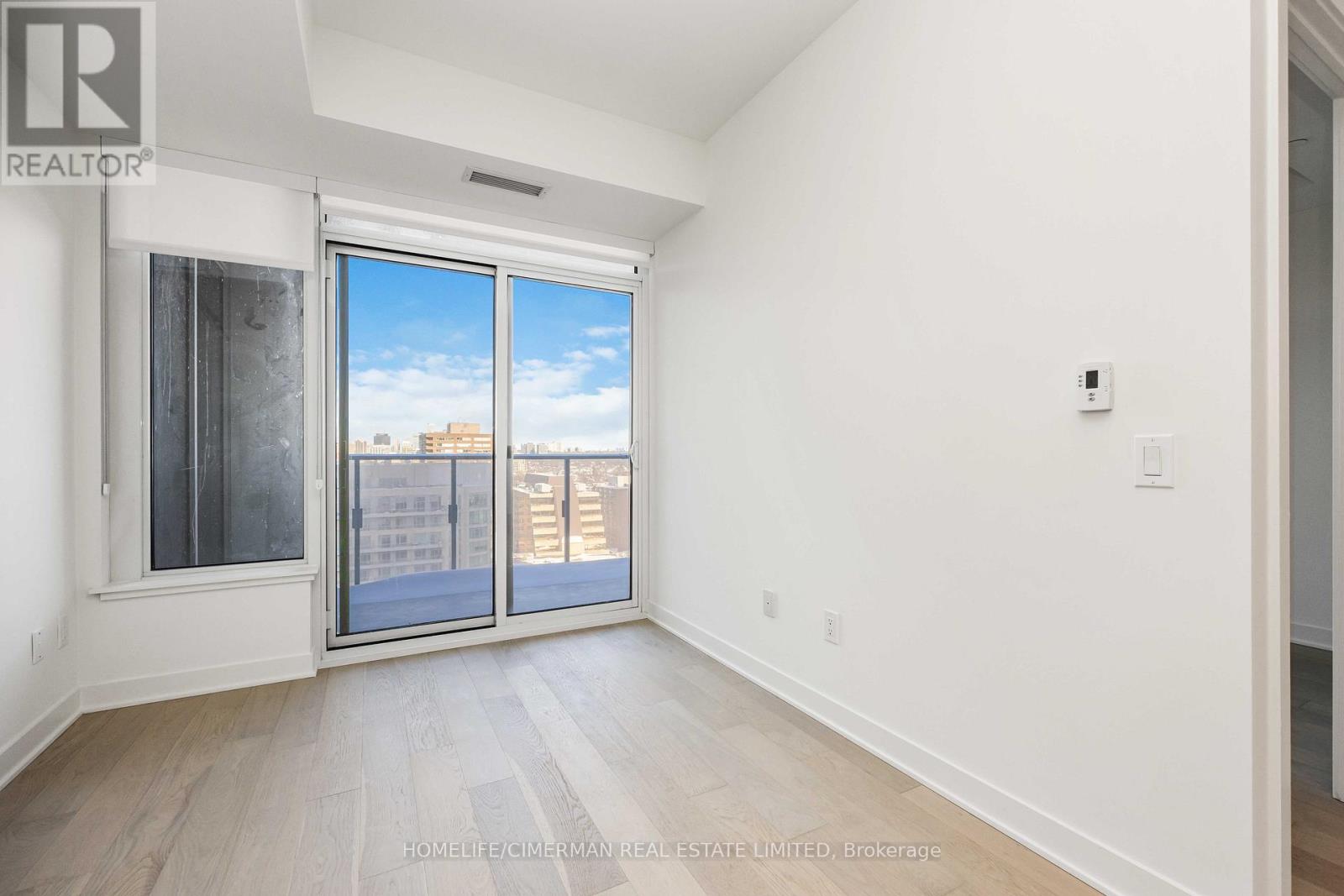 1504 - 11 Yorkville Avenue, Toronto, Ontario  M4W 0B7 - Photo 11 - C12675822