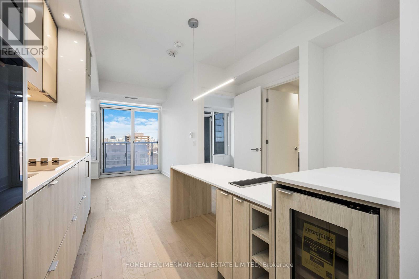 1504 - 11 Yorkville Avenue, Toronto, Ontario  M4W 0B7 - Photo 15 - C12675822