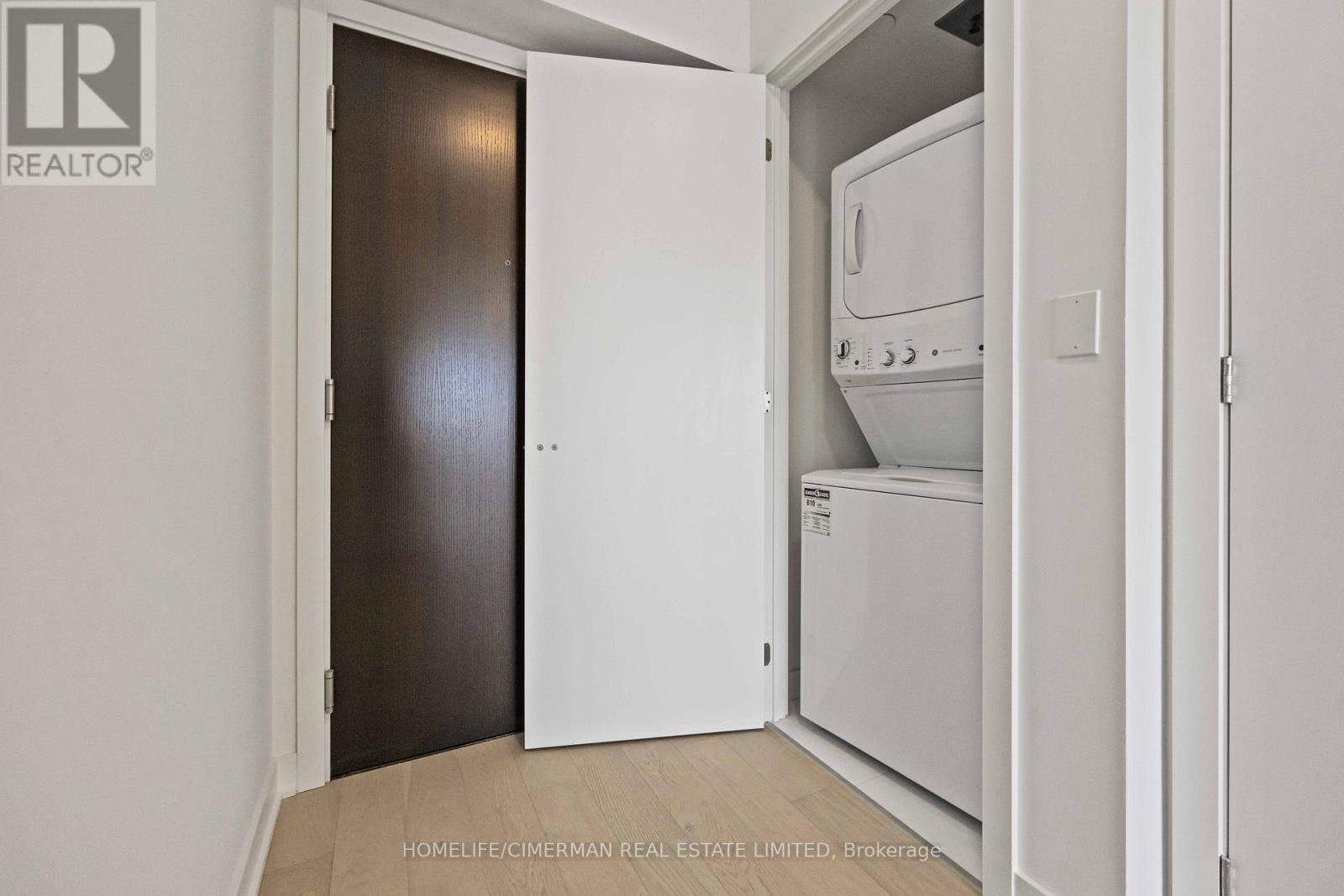 1504 - 11 Yorkville Avenue, Toronto, Ontario  M4W 0B7 - Photo 23 - C12675822