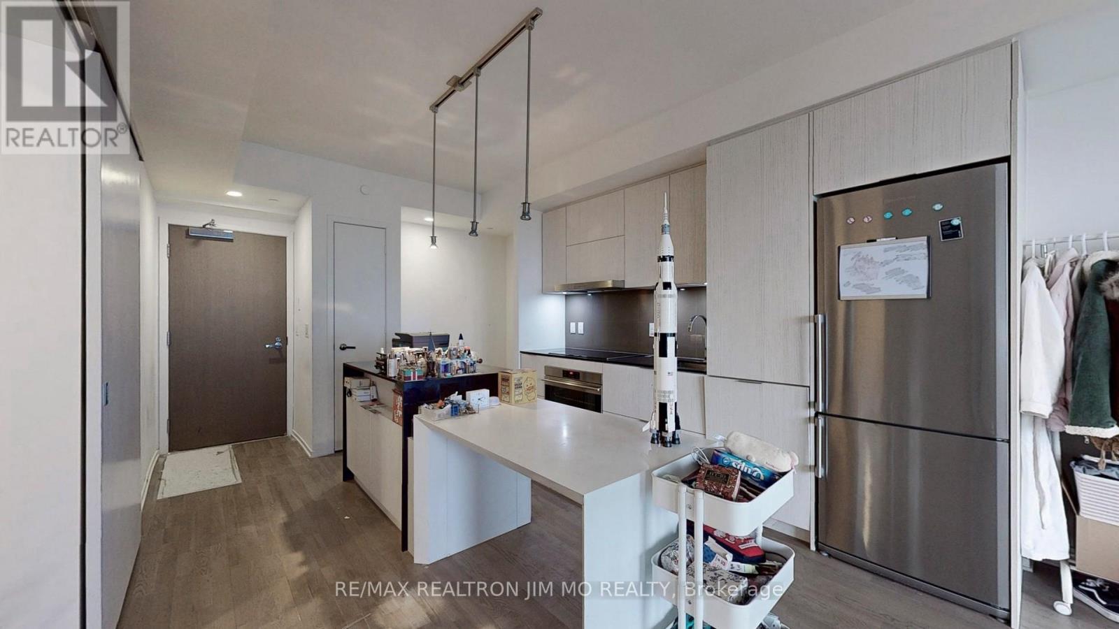 1712 - 1 Bloor Street E, Toronto, Ontario  M4W 1A9 - Photo 8 - C12675894