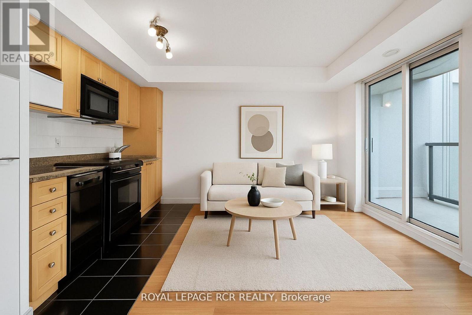 310 - 600 Fleet Street, Toronto, Ontario  M5V 1B7 - Photo 5 - C12675950