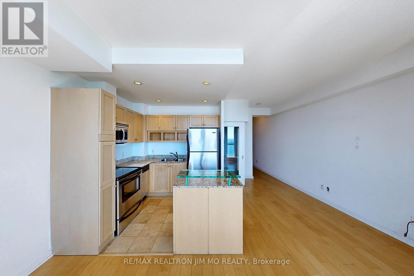 3508 - 208 Queens Quay W, Toronto, Ontario  M5J 2Y5 - Photo 10 - C12675954