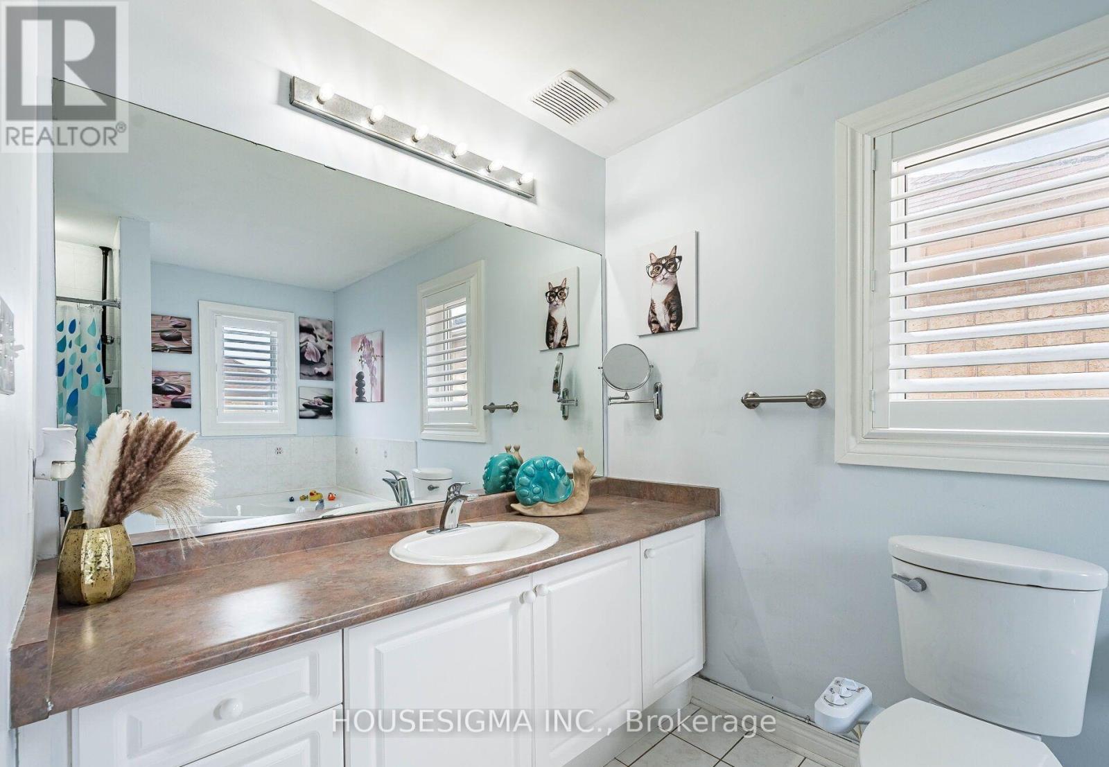 6929 Vicar Gate, Mississauga, Ontario  L5W 1G6 - Photo 23 - W12675080