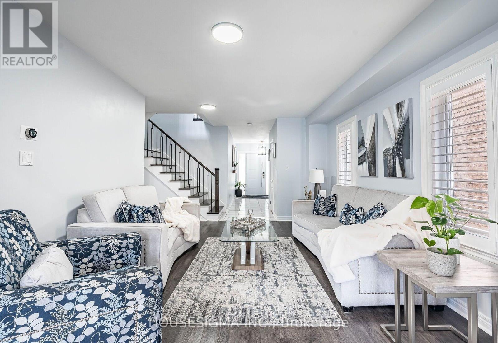 6929 Vicar Gate, Mississauga, Ontario  L5W 1G6 - Photo 7 - W12675080