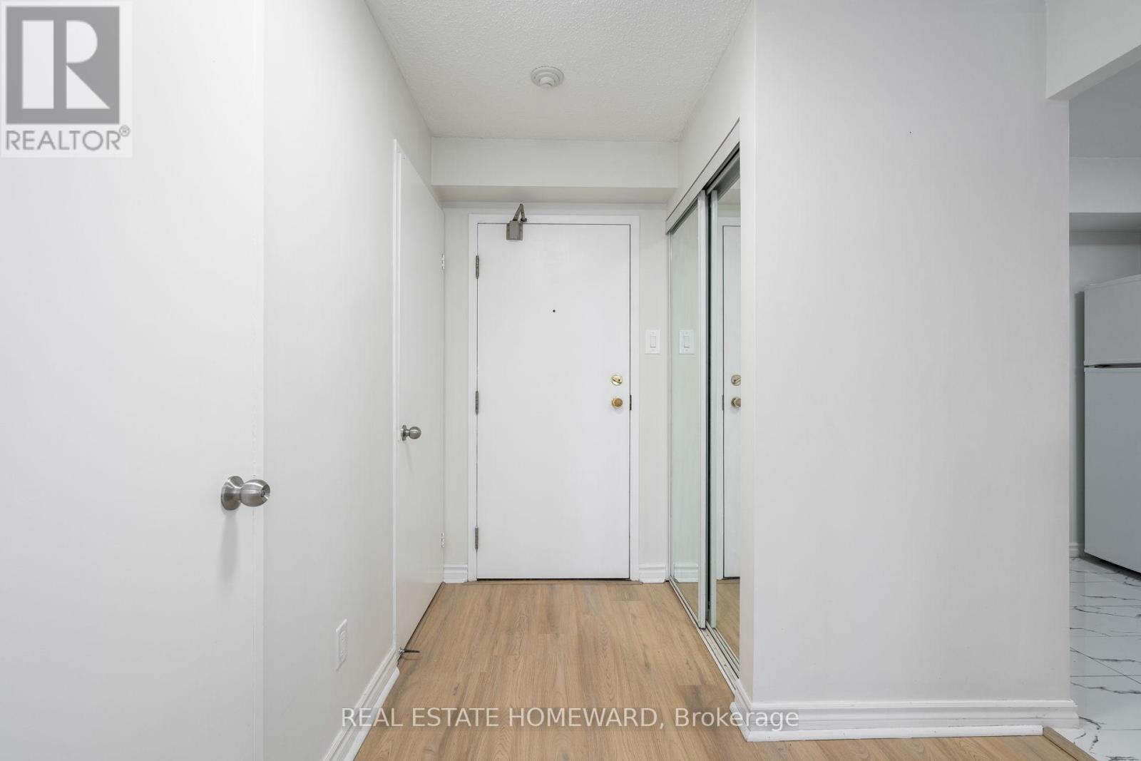 1002 - 4 Park Vista, Toronto, Ontario  M4B 3M8 - Photo 11 - E12675924