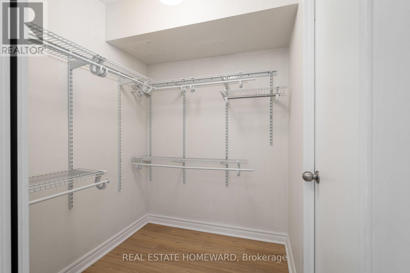 1002 - 4 Park Vista, Toronto, Ontario  M4B 3M8 - Photo 17 - E12675924