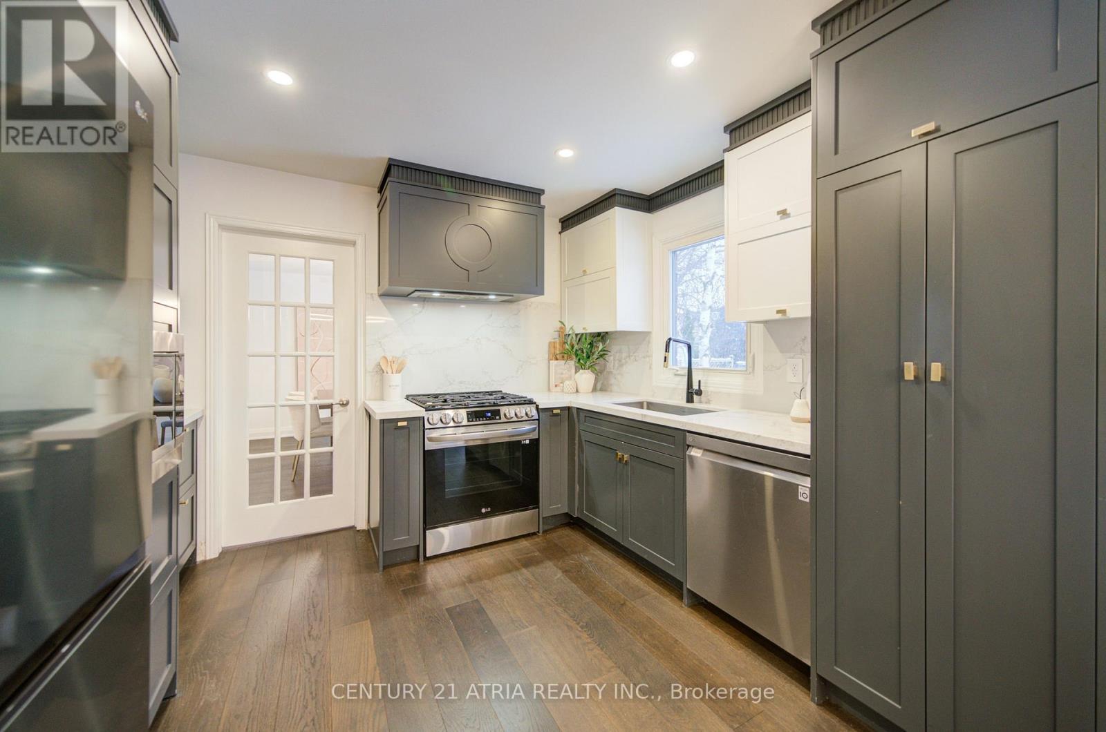 65 Worthington Avenue, Richmond Hill, Ontario  L4E 2S6 - Photo 12 - N12675836