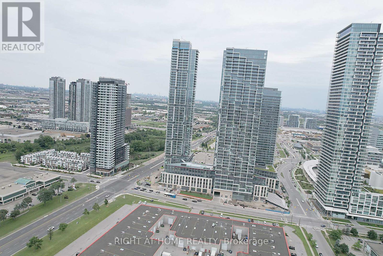 3006 - 7890 Jane Street, Vaughan, Ontario  L4K 0K9 - Photo 2 - N12675920