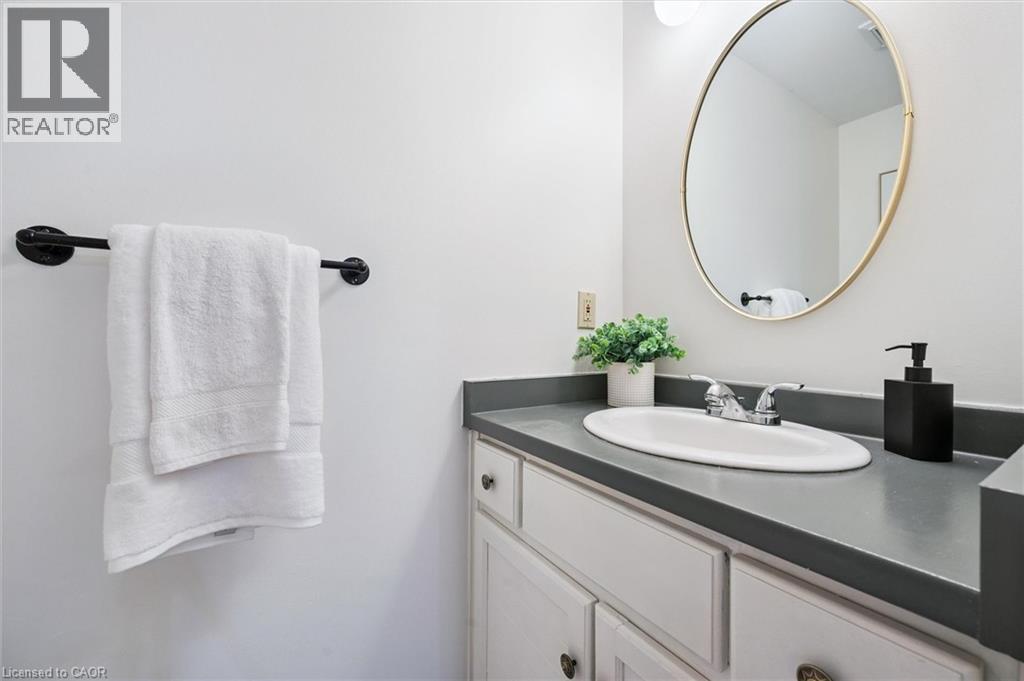 4 Northmanor Crescent, Kitchener, Ontario  N2N 3C2 - Photo 16 - 40796458