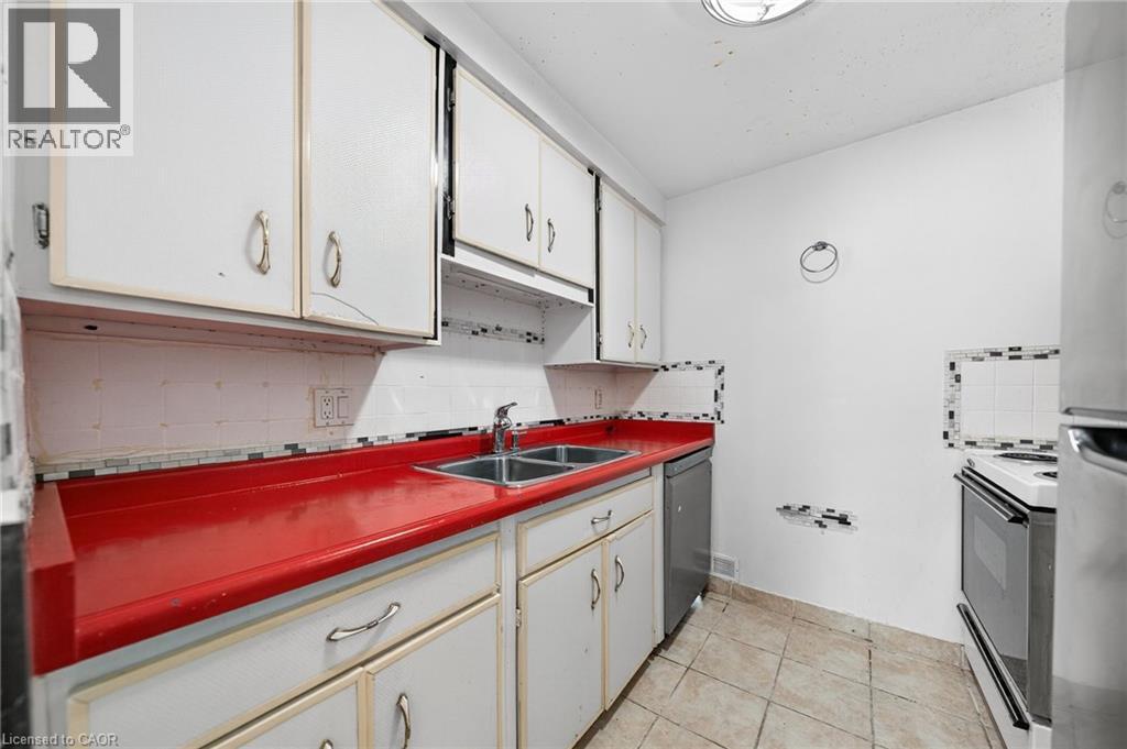 539 Willow Road Unit# 66, Guelph, Ontario  N1H 7G3 - Photo 10 - 40794923