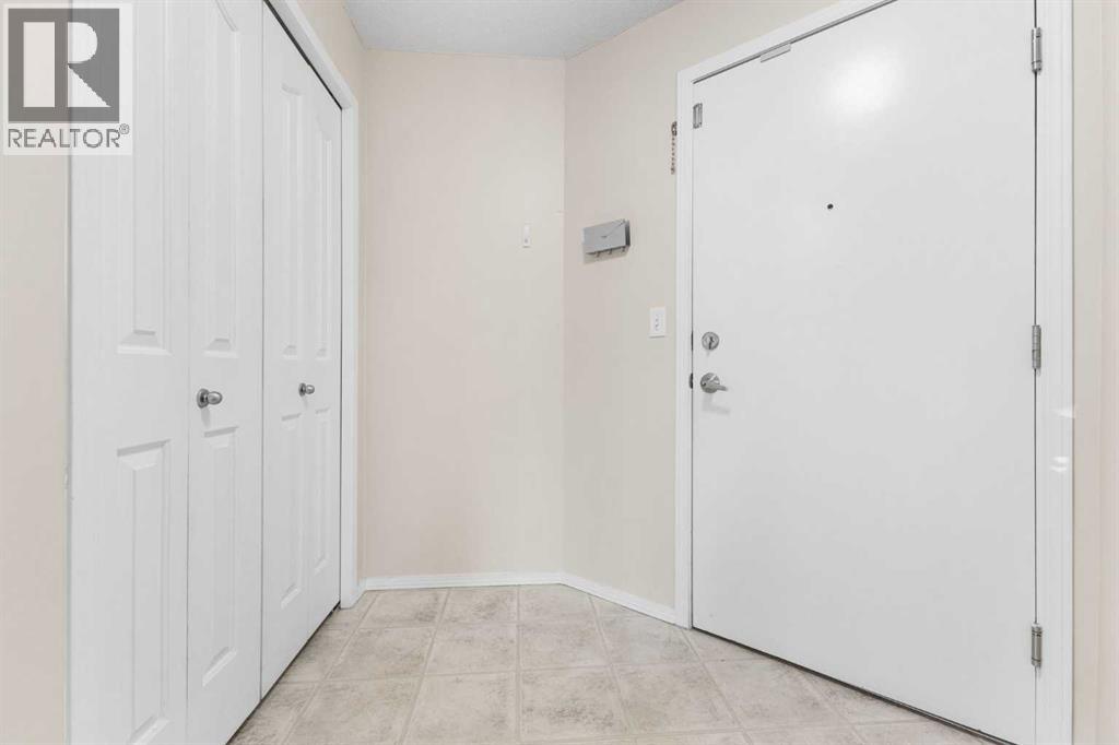 1202, 16969 24 Street Sw, Calgary, Alberta  T2Y 0H9 - Photo 5 - A2276585