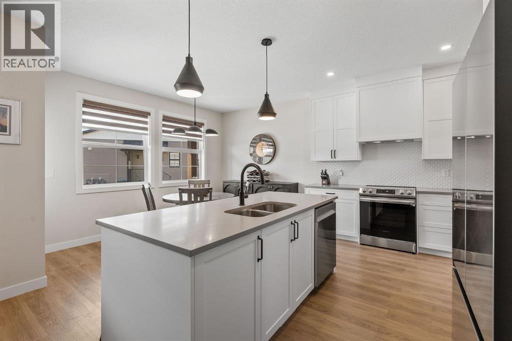 204, 201 Cooperswood Green Sw, Airdrie, Alberta  T3B 3Y6 - Photo 10 - A2277623