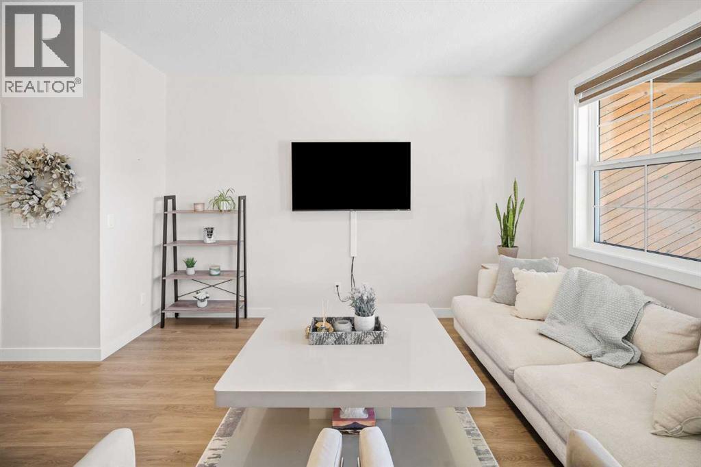 204, 201 Cooperswood Green Sw, Airdrie, Alberta  T3B 3Y6 - Photo 7 - A2277623