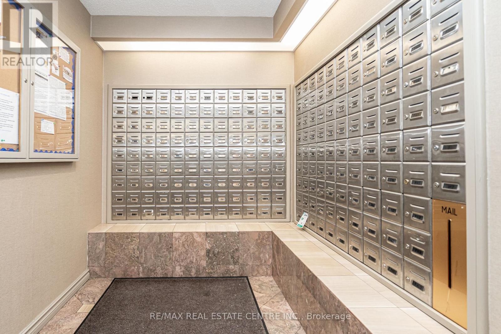 806 - 20 Cherrytree Drive, Brampton, Ontario  L6Y 3V1 - Photo 33 - W12675874