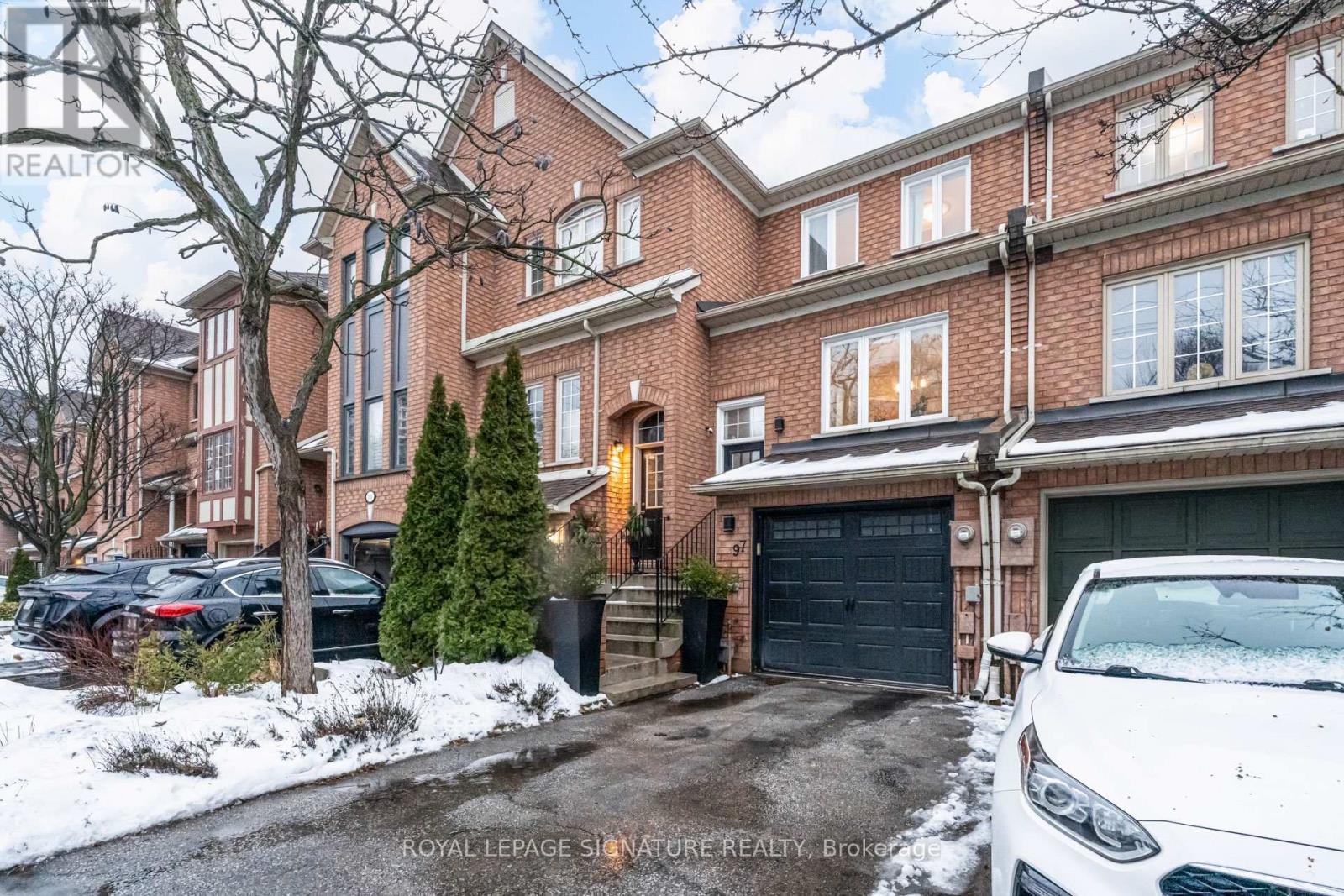 97 HARBOURVIEW CRESCENT, Toronto, Ontario