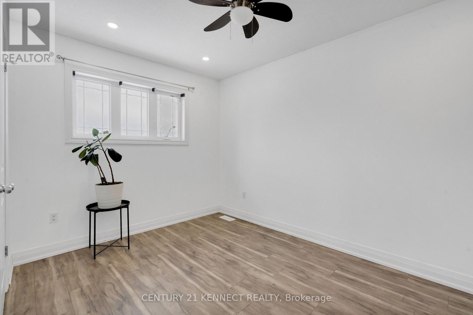 200 Courtney Crescent, Orangeville, Ontario  L9W 4S4 - Photo 20 - W12675914