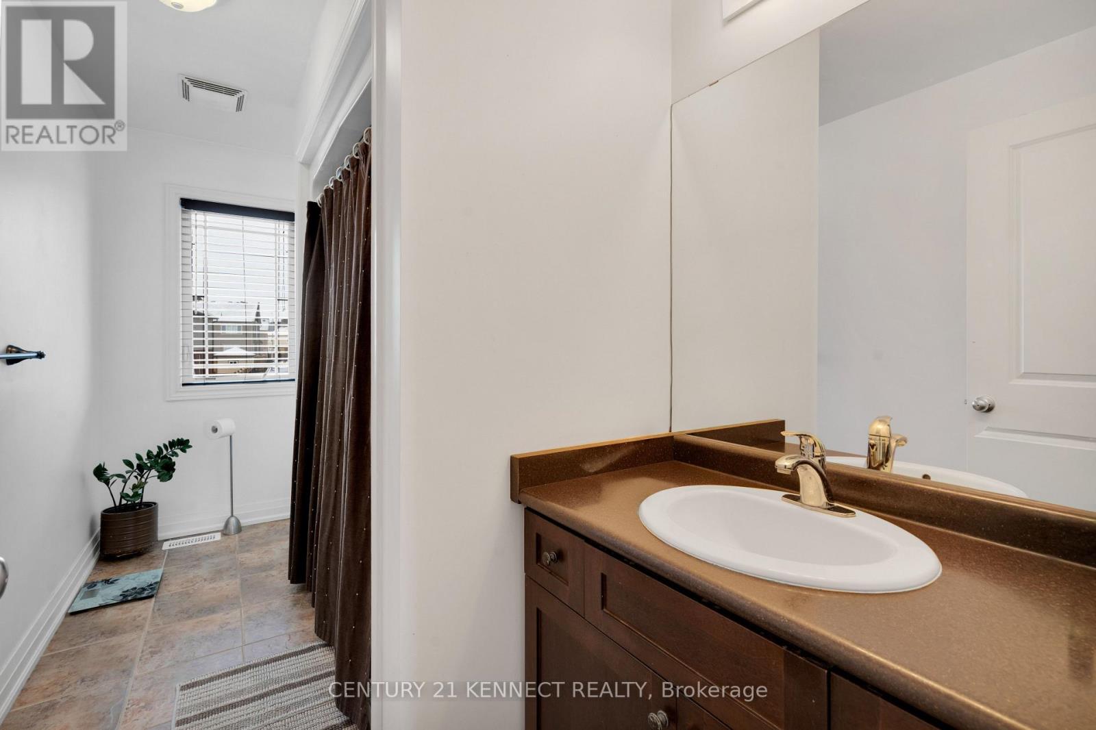 200 Courtney Crescent, Orangeville, Ontario  L9W 4S4 - Photo 21 - W12675914