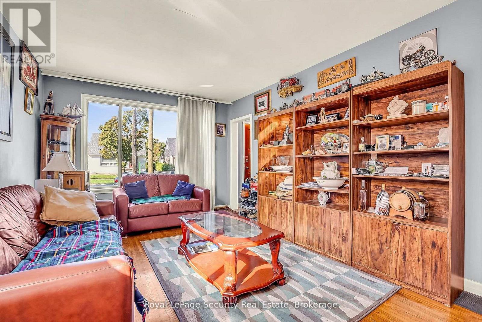 39 Boniface Avenue, Toronto, Ontario  M9W 1T5 - Photo 9 - W12675932