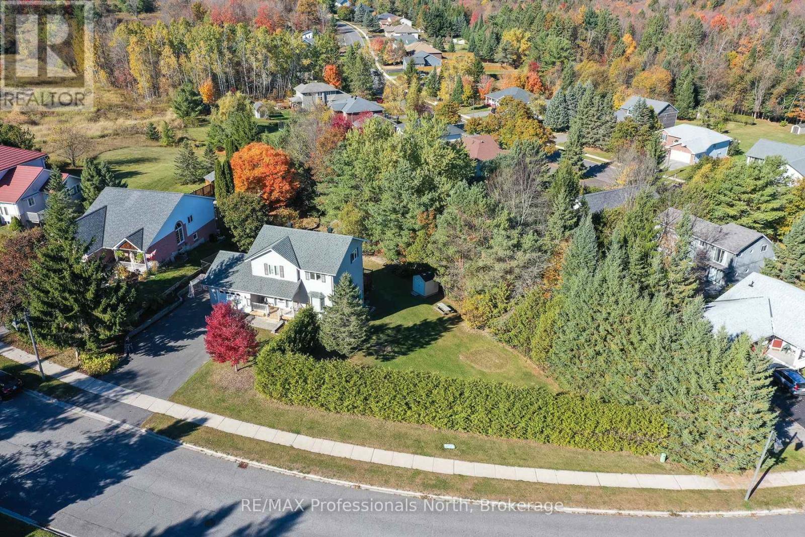 6 Lankin Avenue, Bracebridge, Ontario  P1L 1Y1 - Photo 21 - X12675956