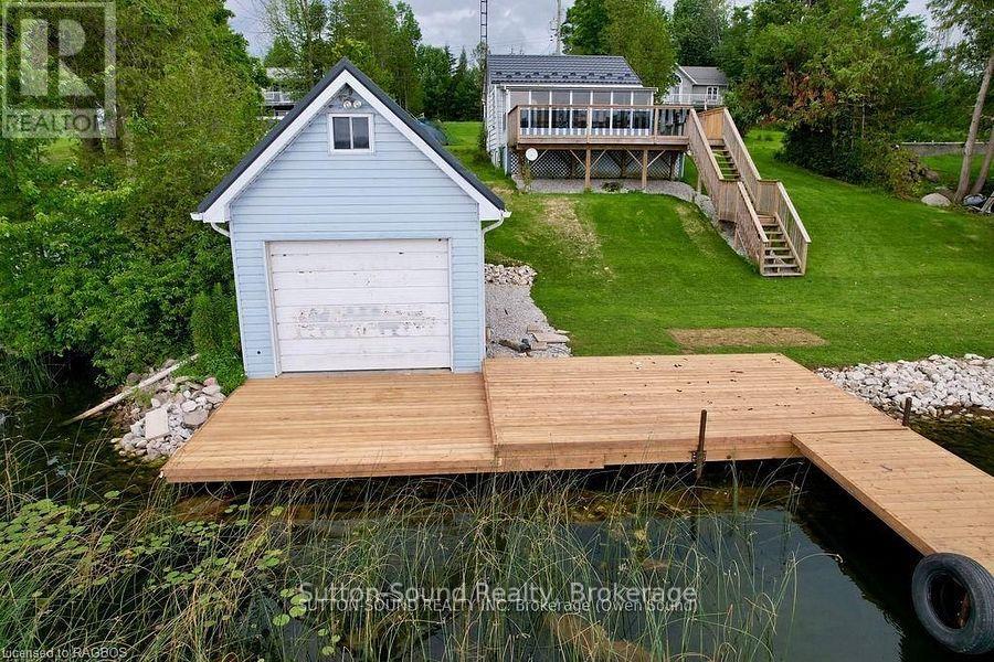 38 Island View Drive, South Bruce Peninsula, Ontario  N0H 1A0 - Photo 25 - X12675994