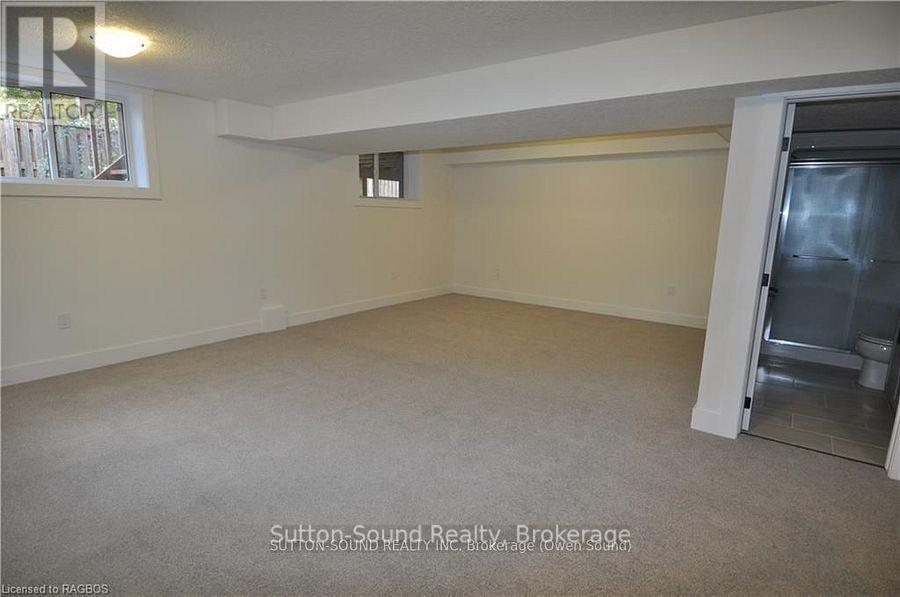 642 8th Street W, Owen Sound, Ontario  N4K 5N3 - Photo 17 - X12676008