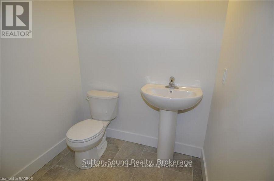 642 8th Street W, Owen Sound, Ontario  N4K 5N3 - Photo 6 - X12676008