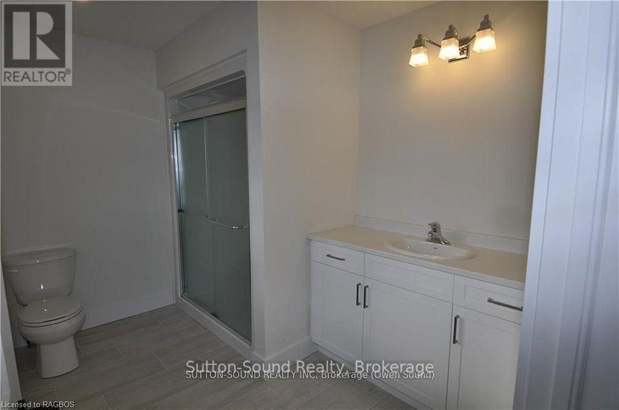 642 8th Street W, Owen Sound, Ontario  N4K 5N3 - Photo 9 - X12676008