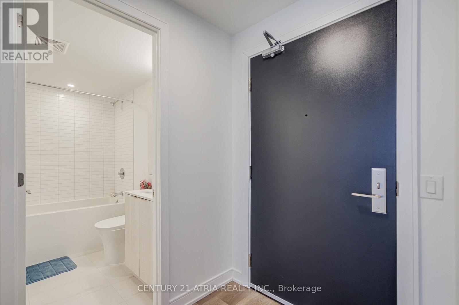 1418 - 3009 Novar Road, Mississauga, Ontario  L5B 0P9 - Photo 6 - W12648216