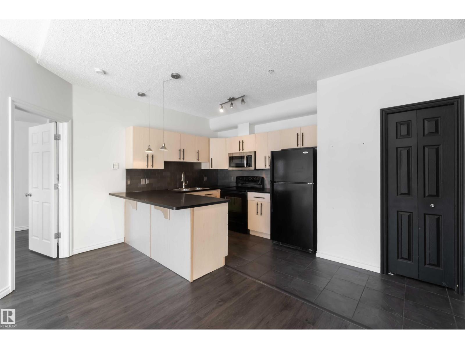 #509 10235 112 St Nw, Edmonton, Alberta T5K 1M7 - Photo 4 - E4469022