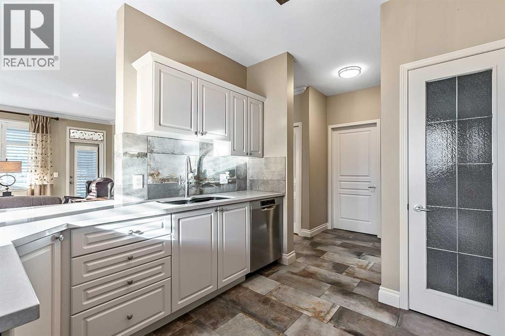 -, 1204 Lake Fraser Court Se, Calgary, Alberta  T2J 7G4 - Photo 10 - A2271638