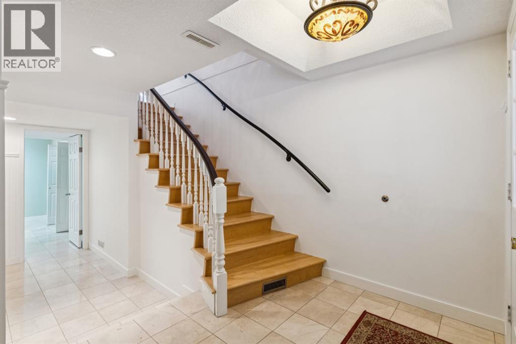 185, 3437 42 Street Nw, Calgary, Alberta  T3A 2M7 - Photo 4 - A2275182