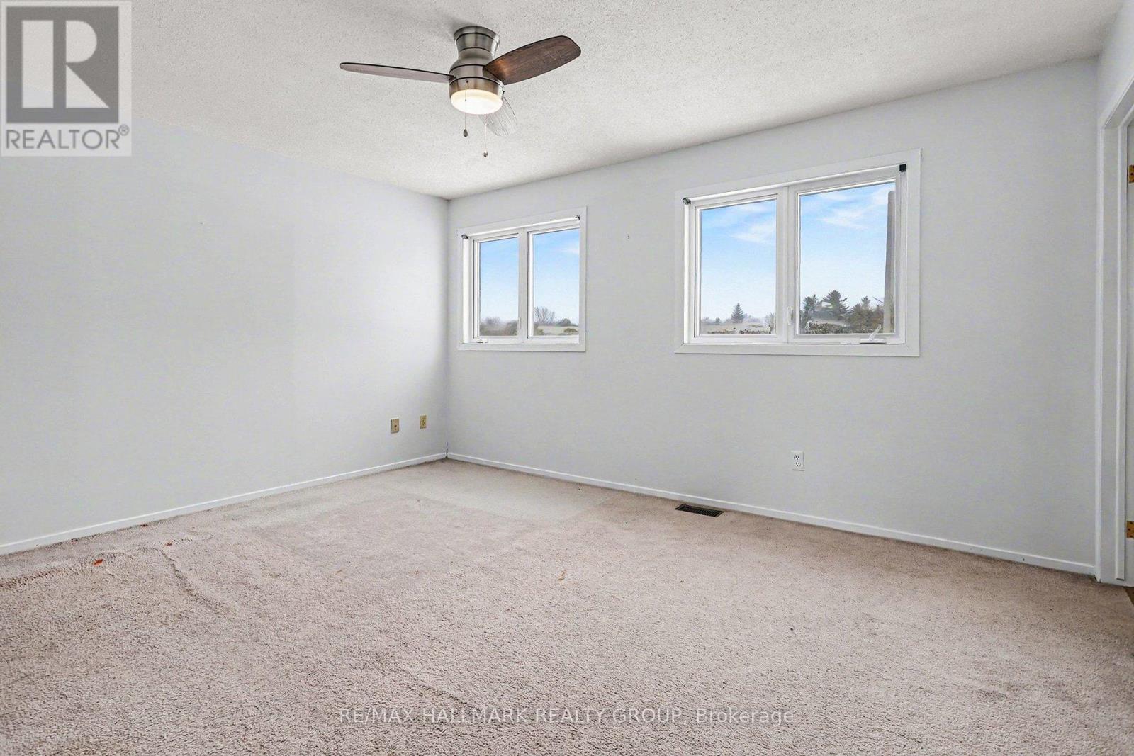 1970 Wildflower Drive, Ottawa, Ontario K1E 3V4 - Photo 14 - X12676244