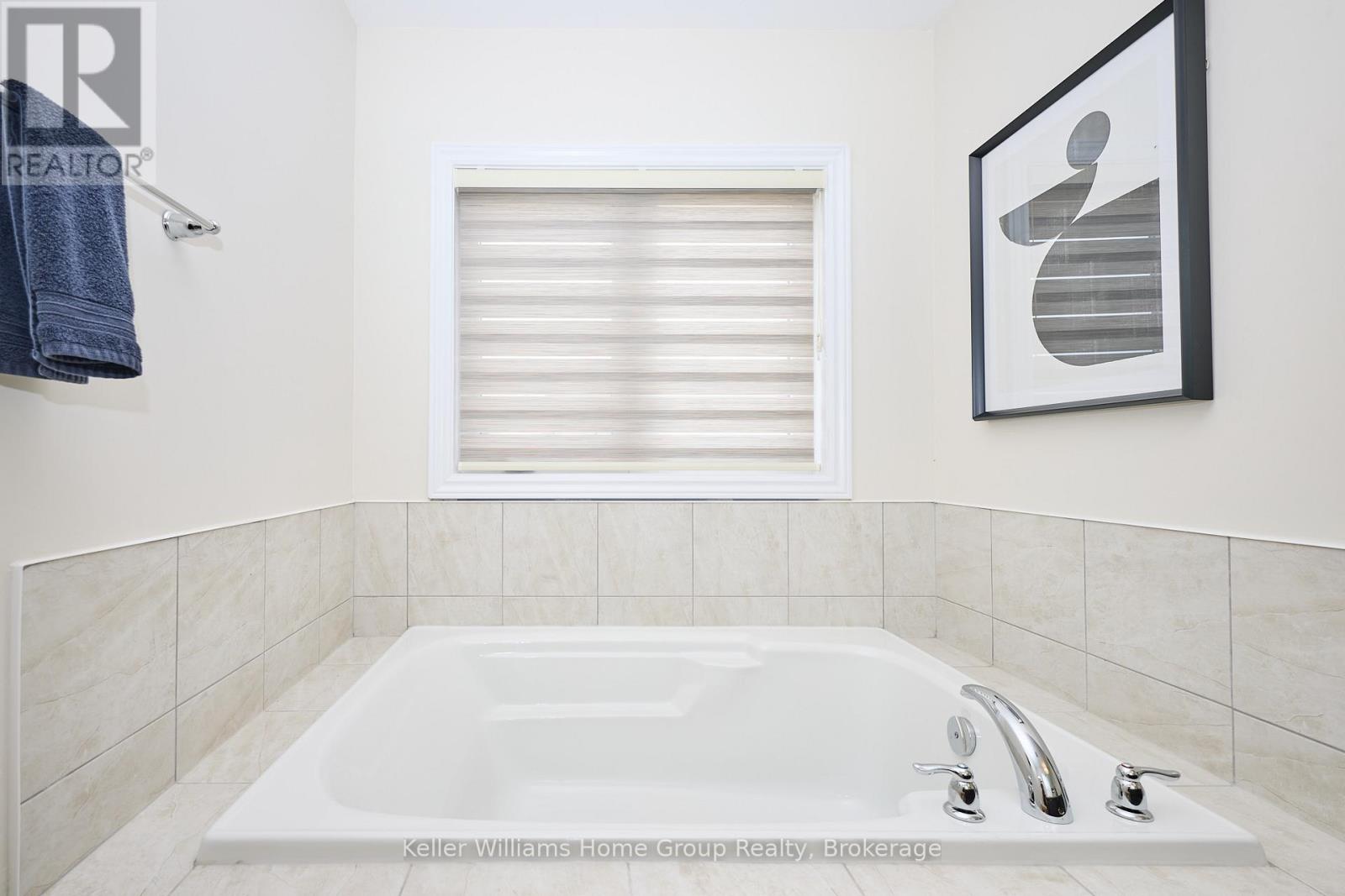 70 Concord Drive, Thorold, Ontario  L2E 6S4 - Photo 24 - X12676222