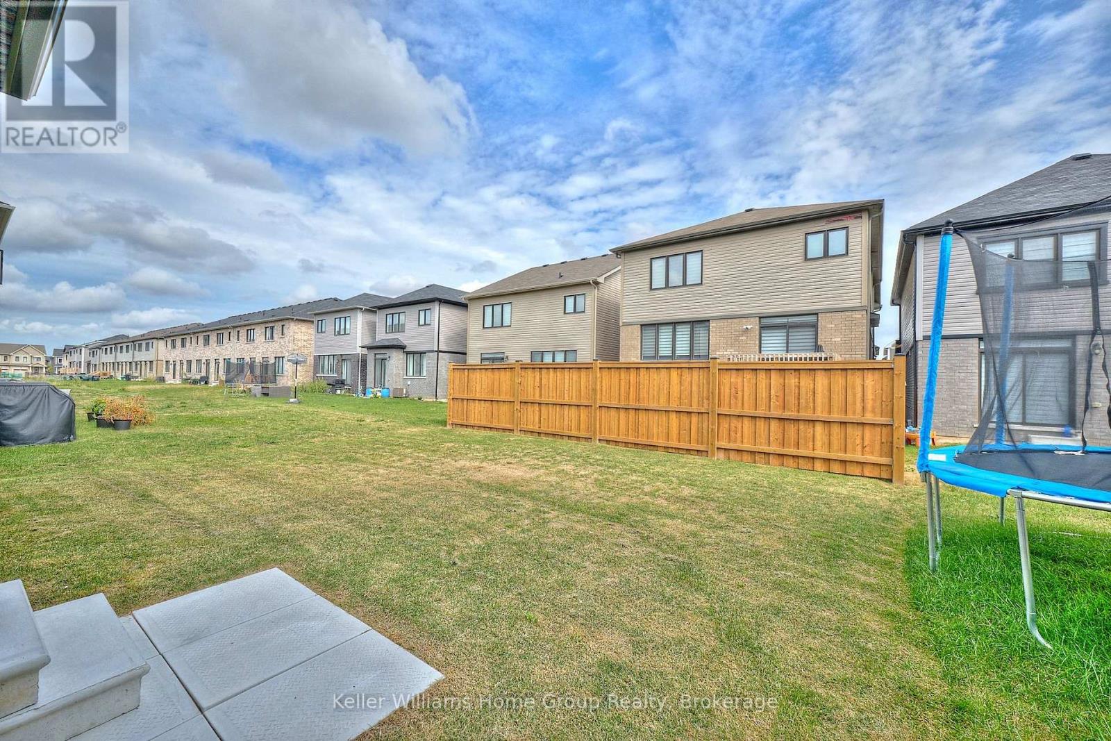 70 Concord Drive, Thorold, Ontario  L2E 6S4 - Photo 36 - X12676222