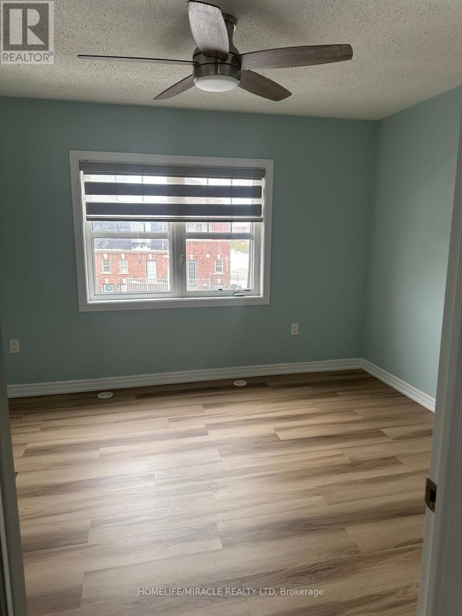 6 Soldier Street, Brampton, Ontario  L7A 4B6 - Photo 11 - W12665908