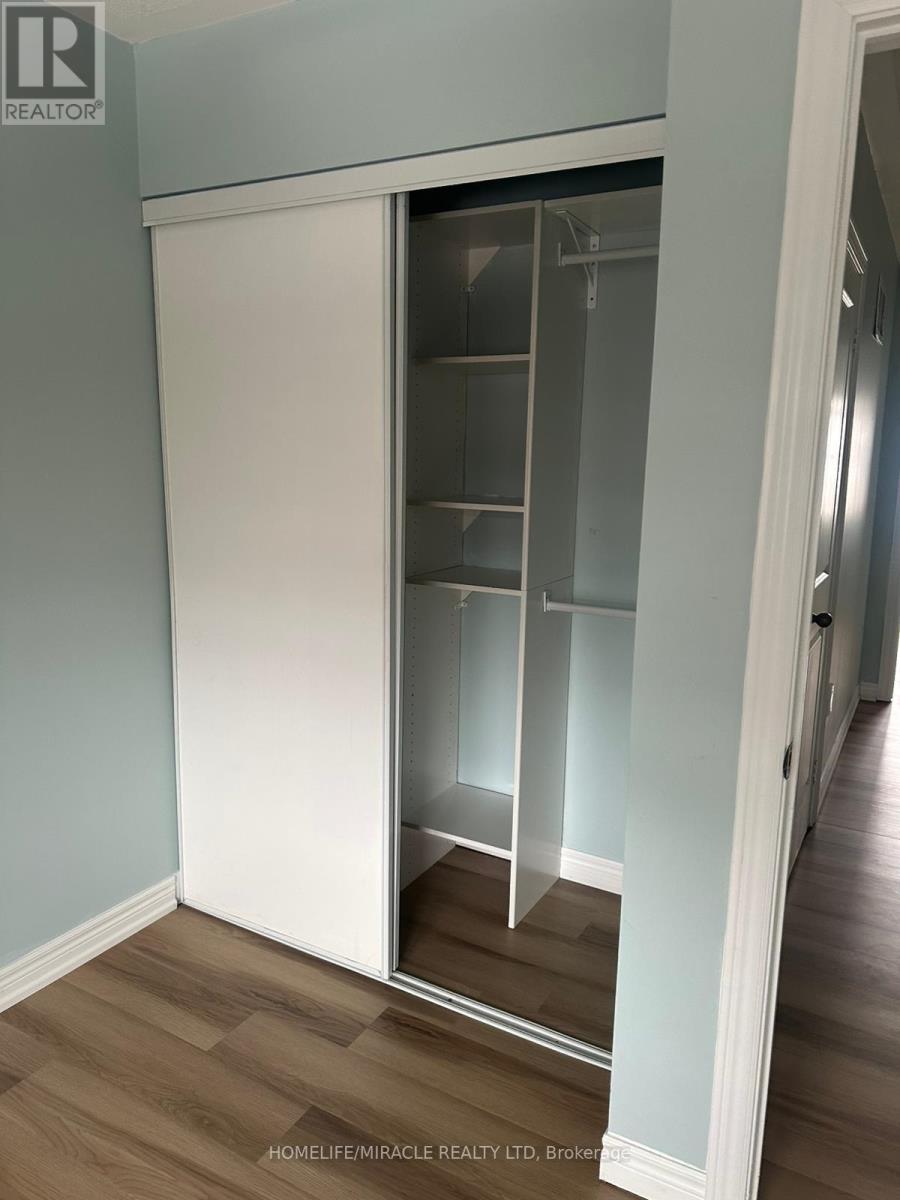 6 Soldier Street, Brampton, Ontario  L7A 4B6 - Photo 10 - W12665908