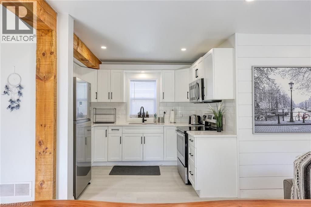 51 Victoria Street, Port Burwell, Ontario  N0J 1T0 - Photo 16 - 40796838