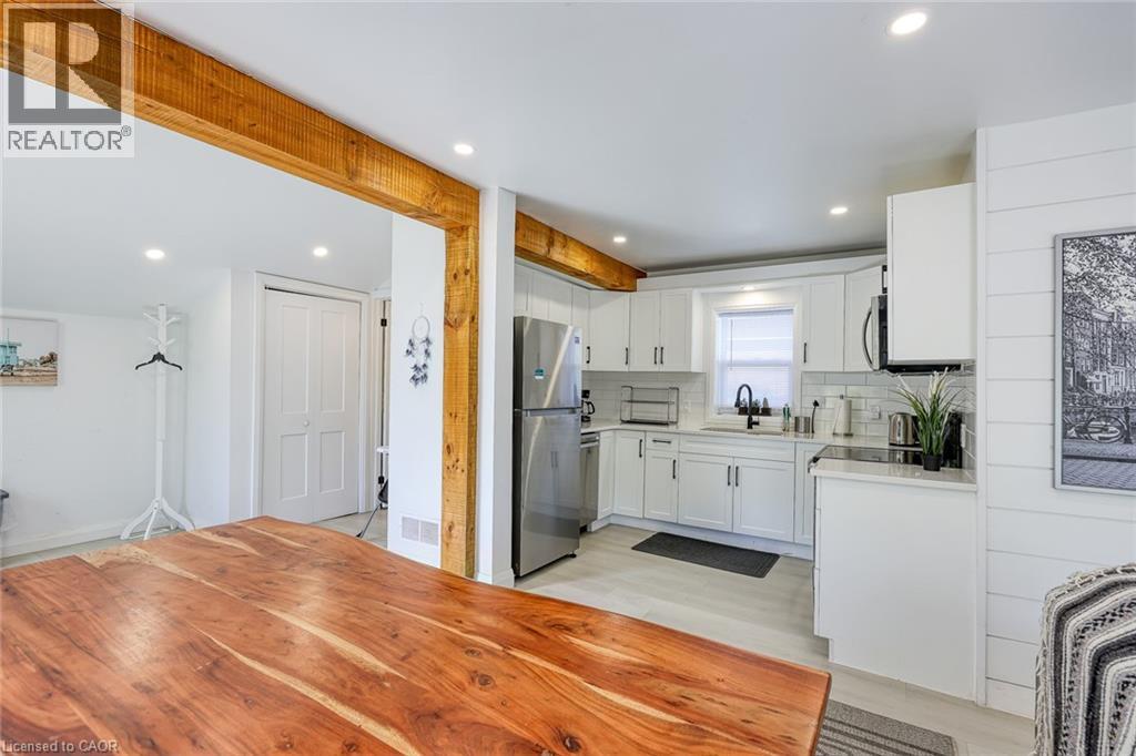 51 Victoria Street, Port Burwell, Ontario  N0J 1T0 - Photo 17 - 40796838