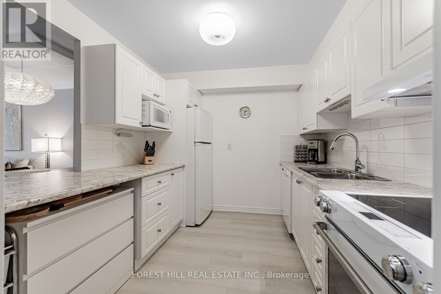 415 - 20 Fashion Rose Way, Toronto, Ontario  M2N 6B5 - Photo 5 - C12675966