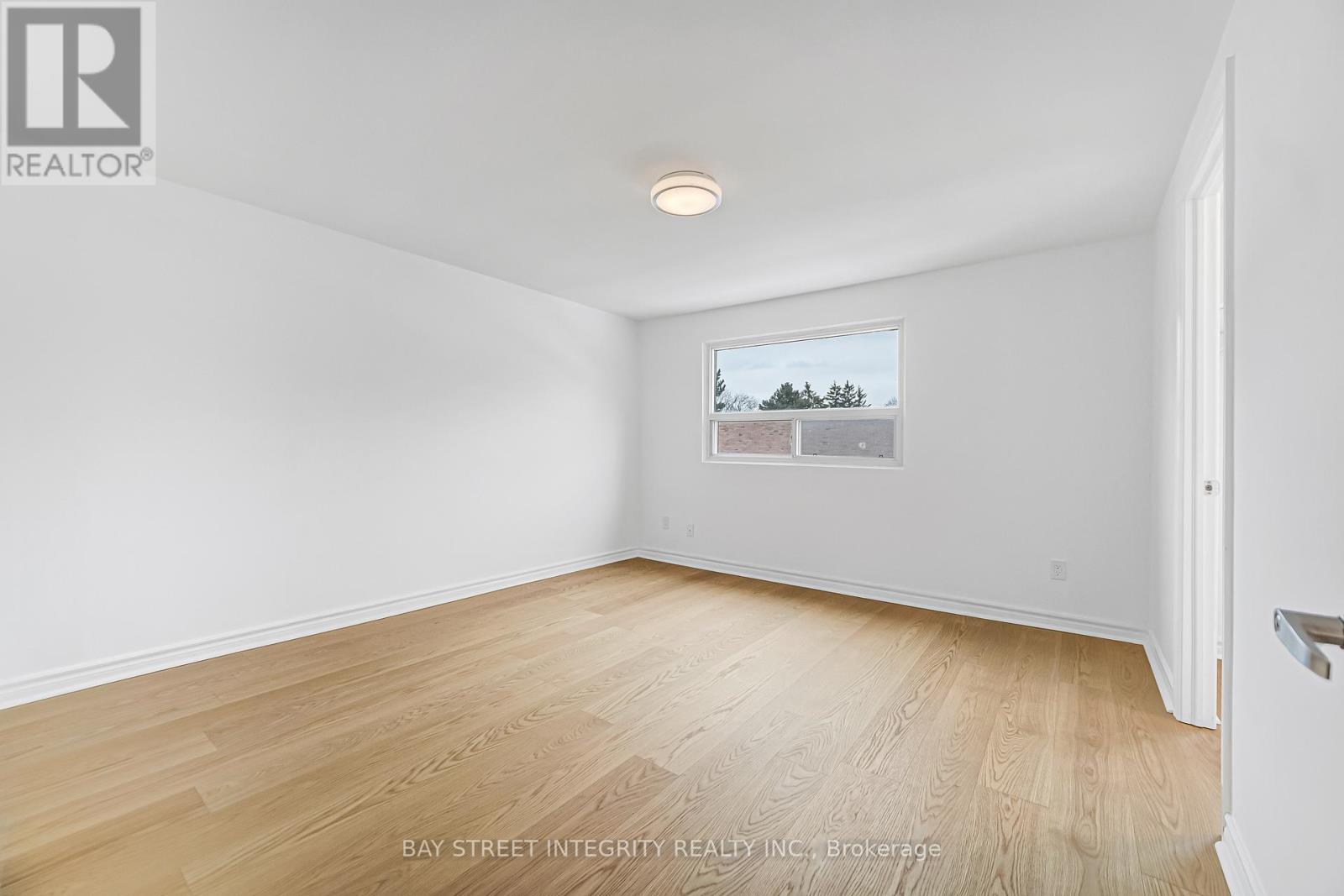 70 Elsa Vine Way, Toronto, Ontario  M2J 4H9 - Photo 23 - C12675980