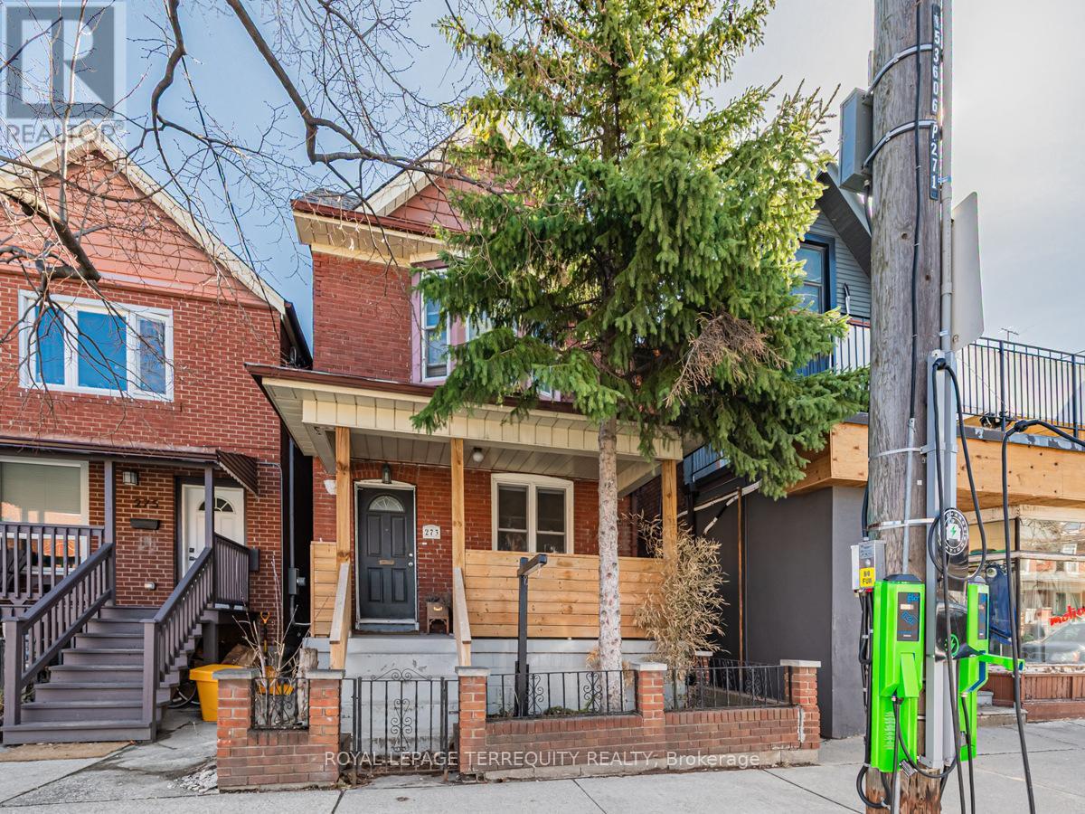 273 Christie Street, Toronto, Ontario  M6G 3B9 - Photo 1 - C12676042