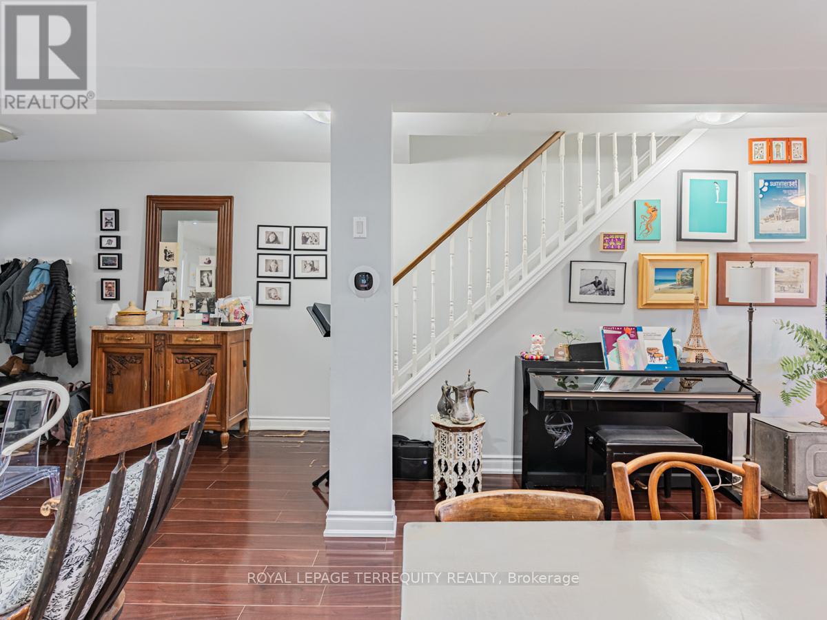 273 Christie Street, Toronto, Ontario  M6G 3B9 - Photo 12 - C12676042